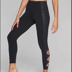 Athleta Cobra Tight workout leggings